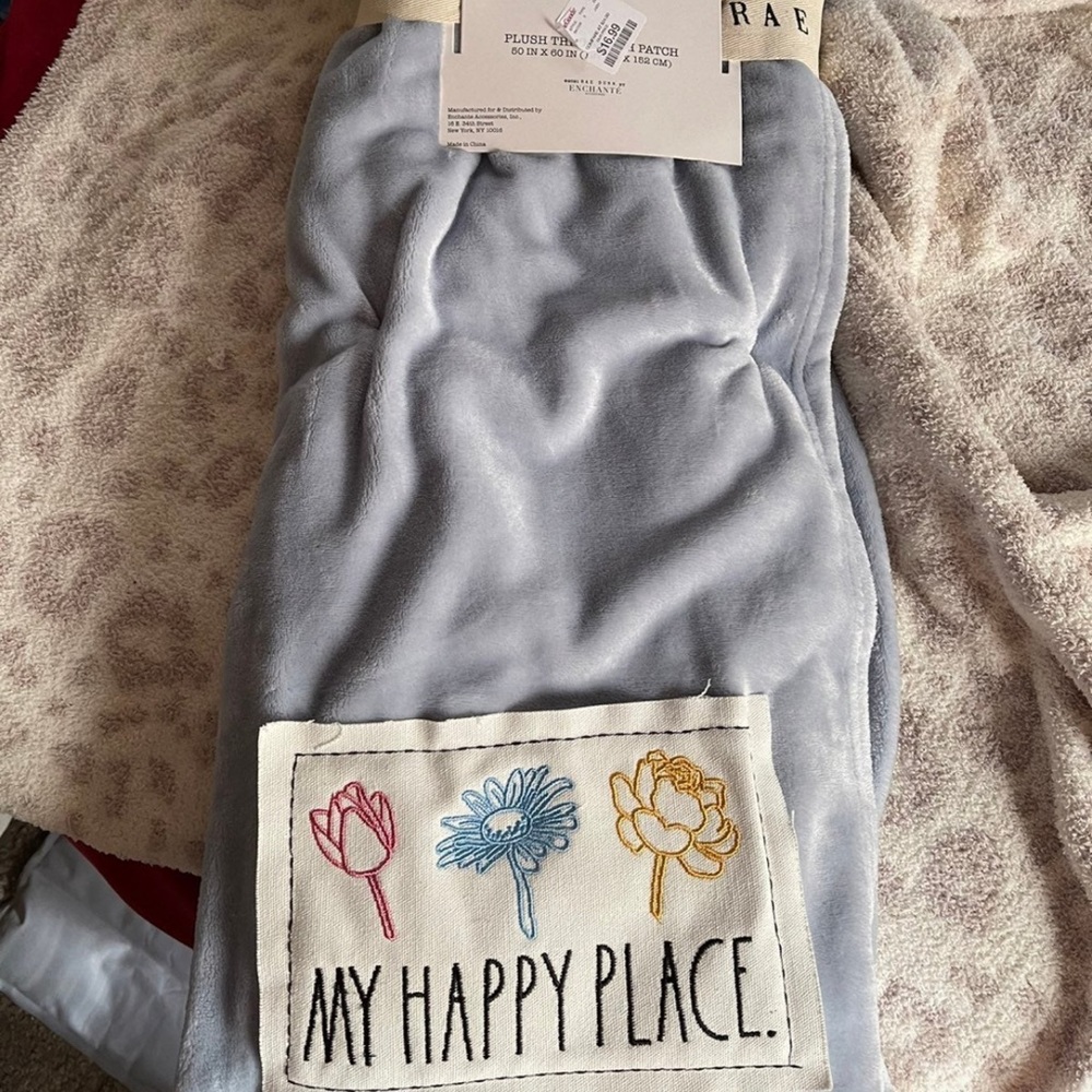 Rae Dunn Blanket